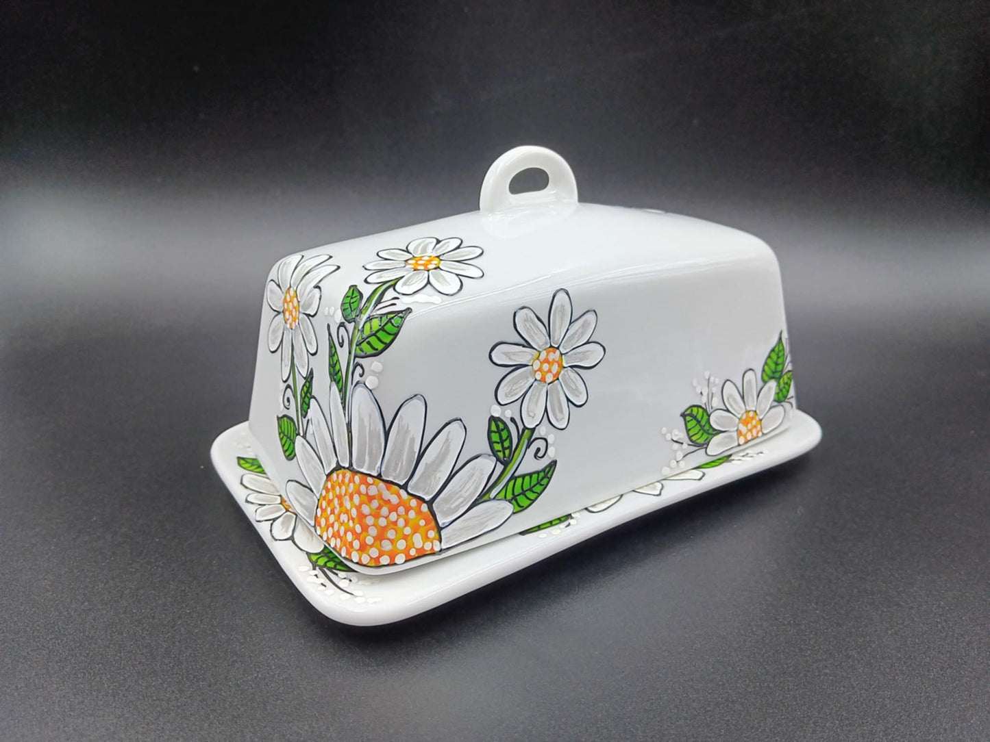 Beurrier en porcelaine marguerites blanches