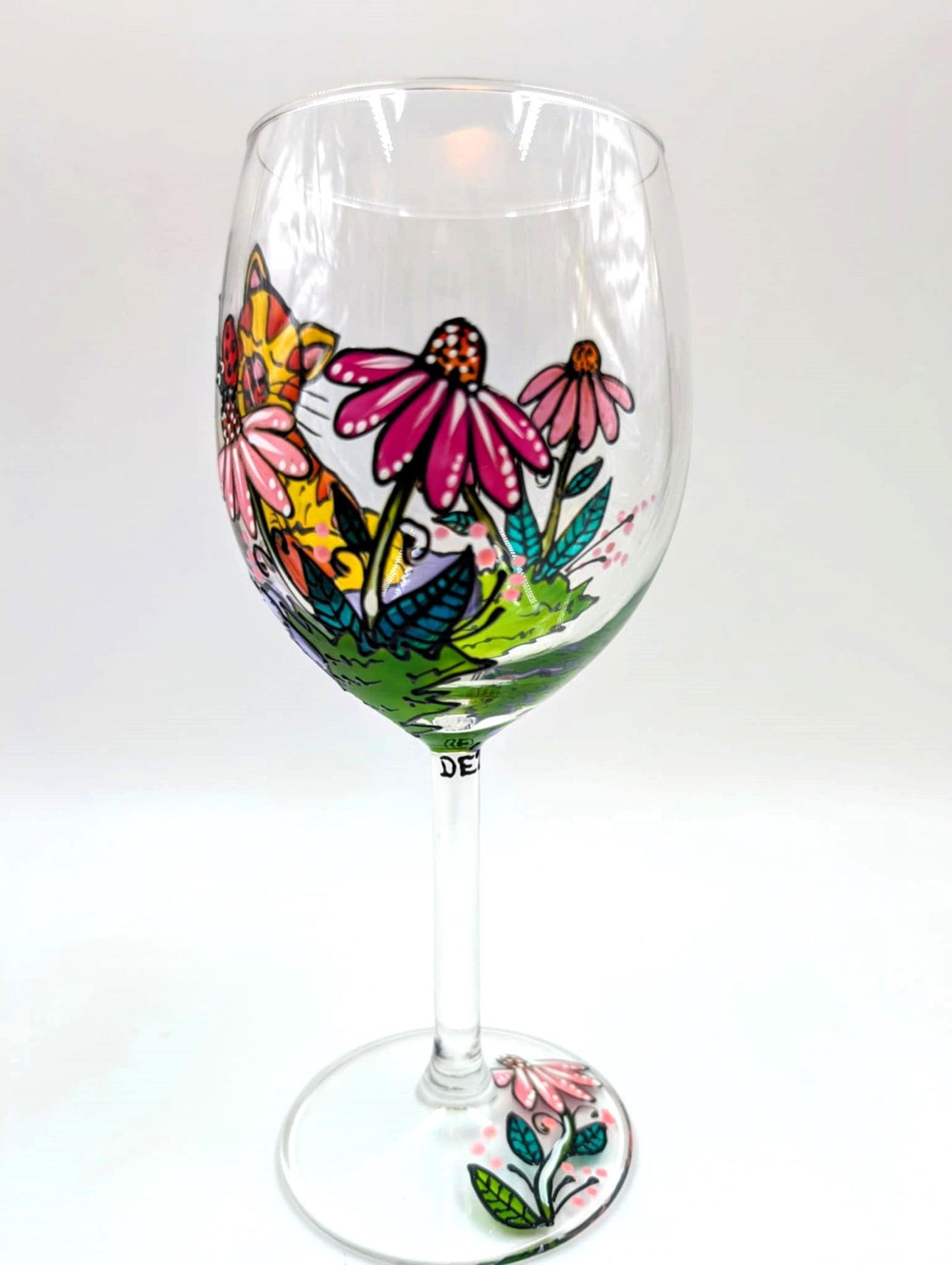 Coupe à vin chat mignon