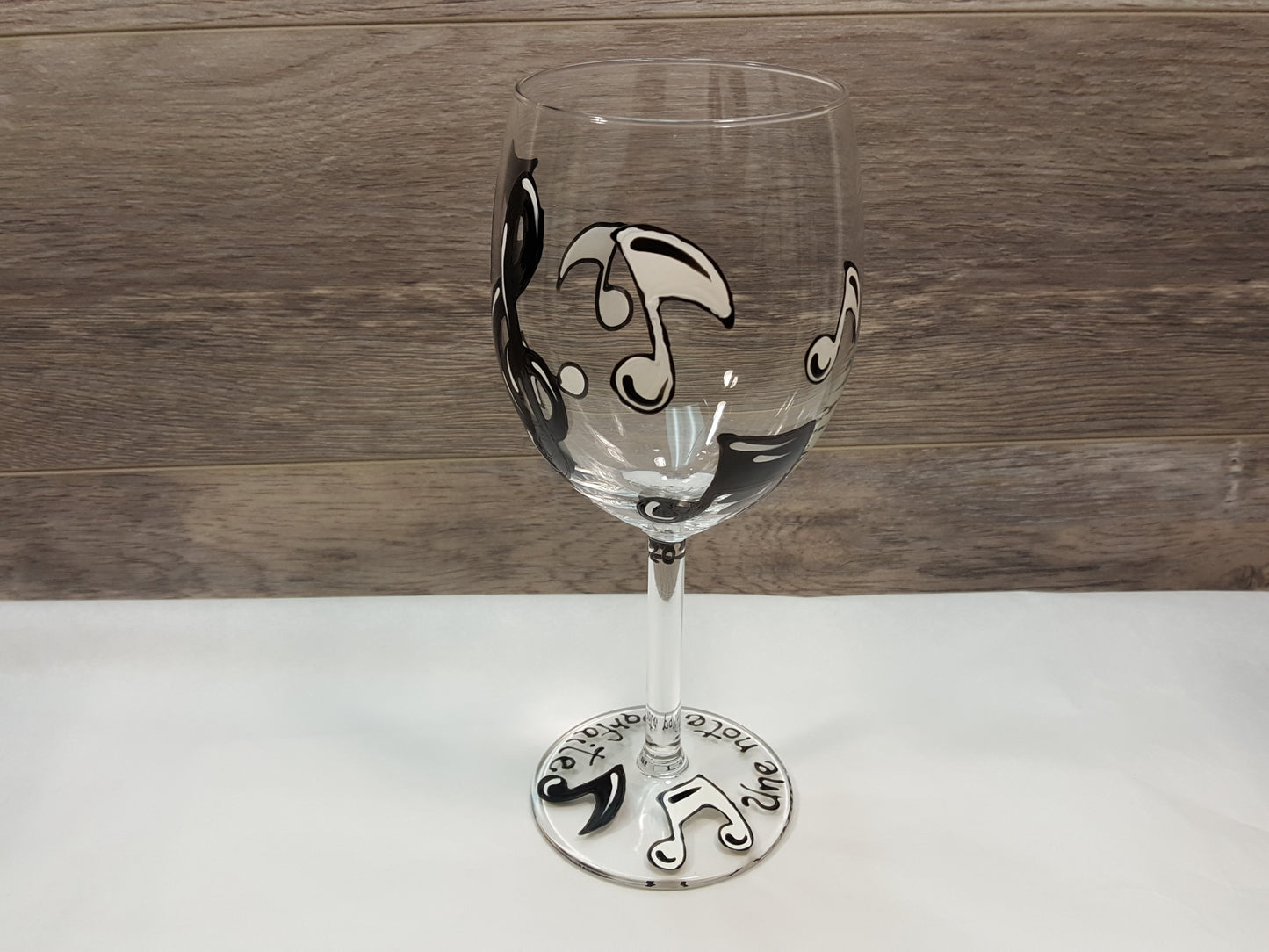 Coupe à vin notes de musique