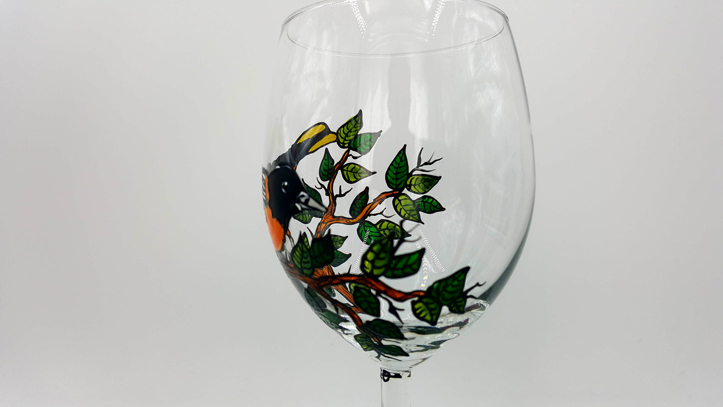 Coupe à vin oriole de Baltimore