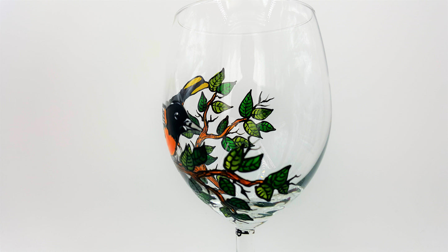 Coupe à vin oriole de Baltimore