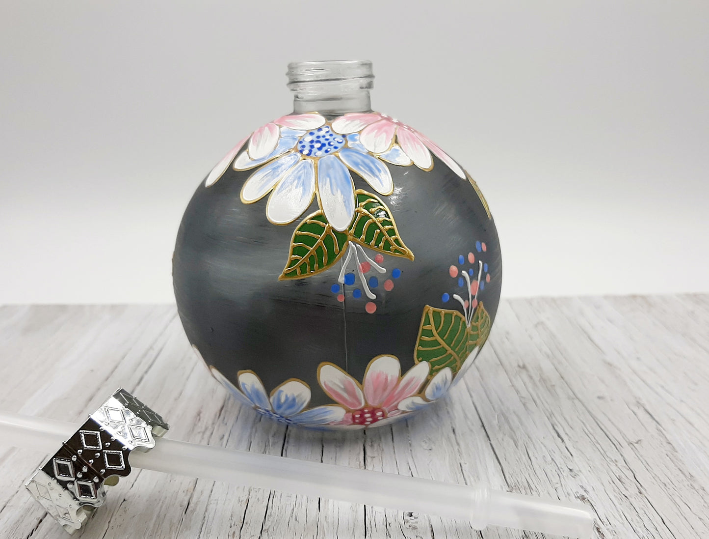 Boule cocktail Marguerites roses et bleues/diffuseur à roseaux