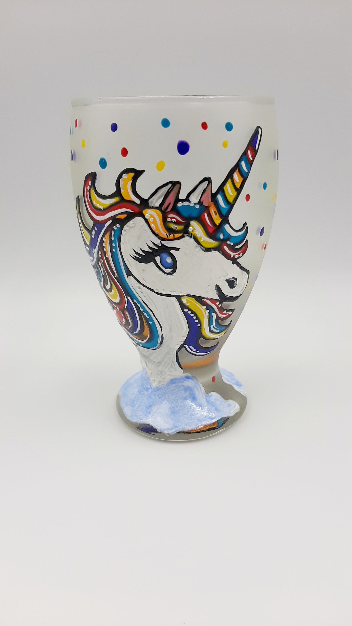 Verre sur pied licorne