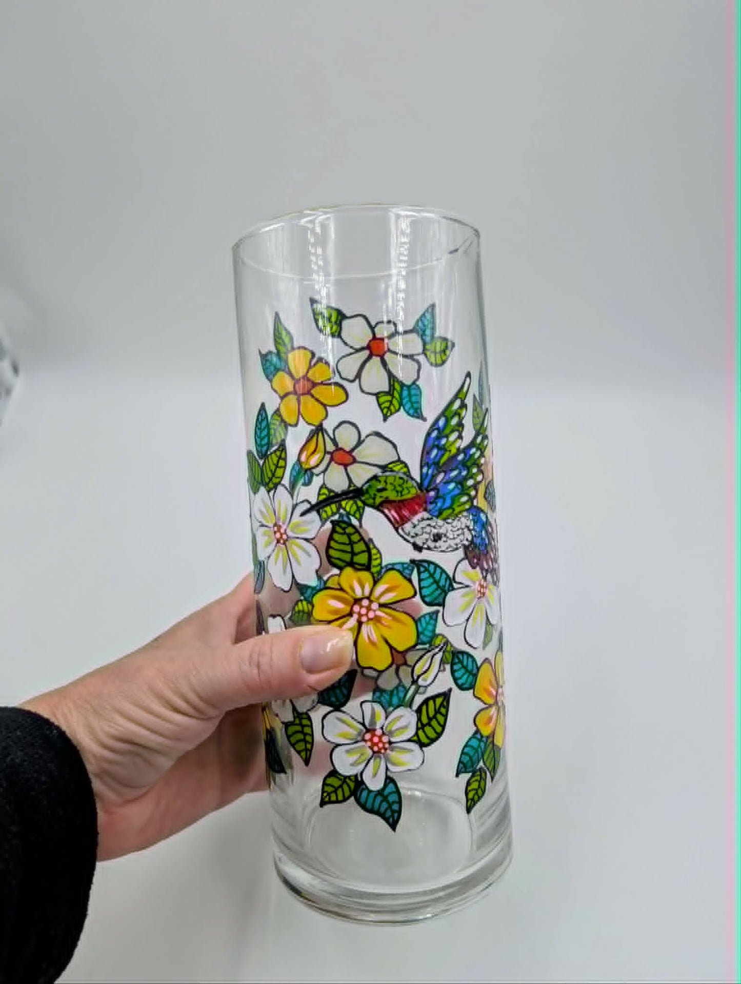 Vase à fleurs cylindre colibri & marguerites peint à la main