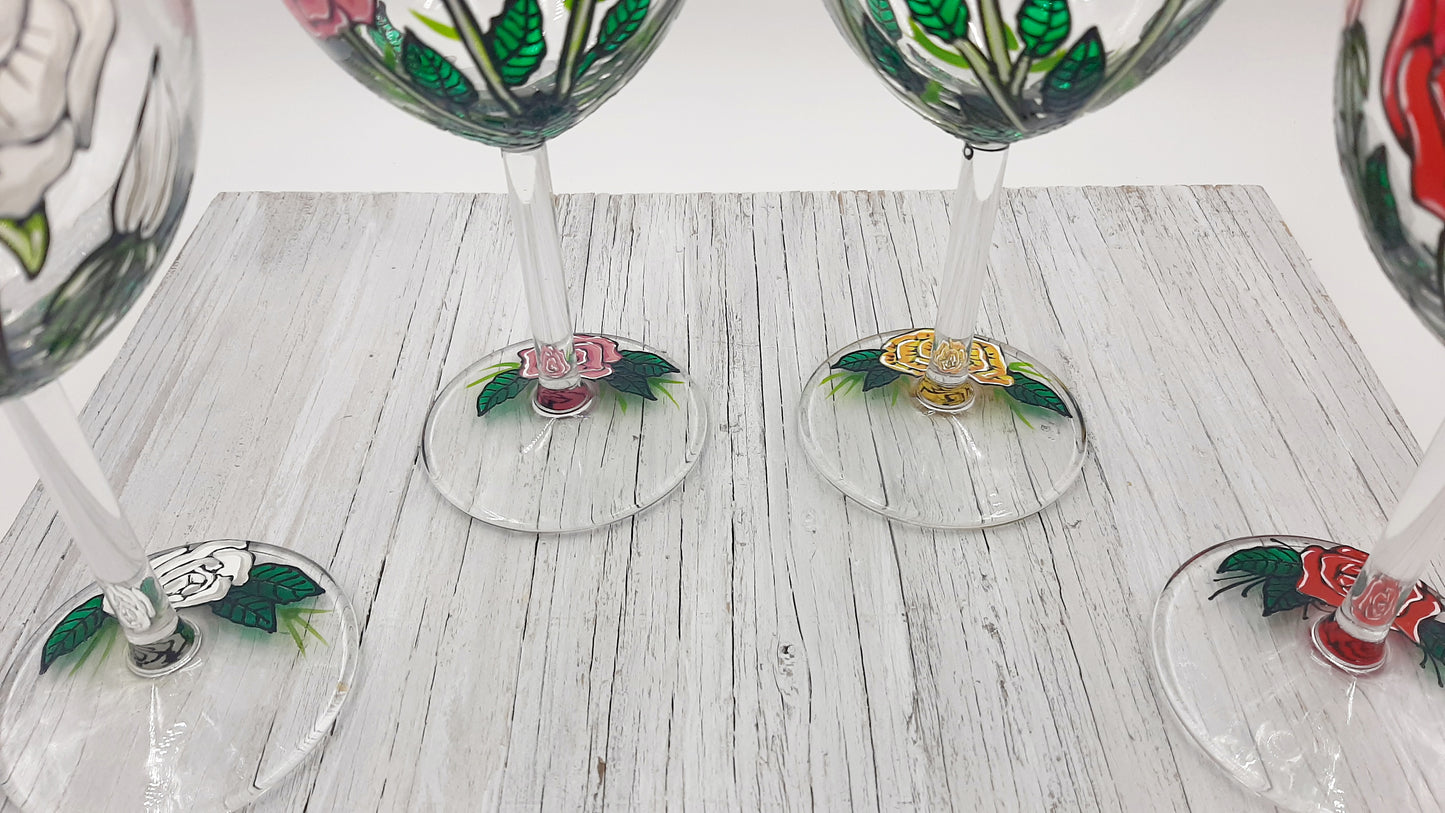 Coupe à vin roses, choisissez parmi ses 4 choix de couleurs de roses, rose rouge, rose blanche, rose jaune, rose bleue