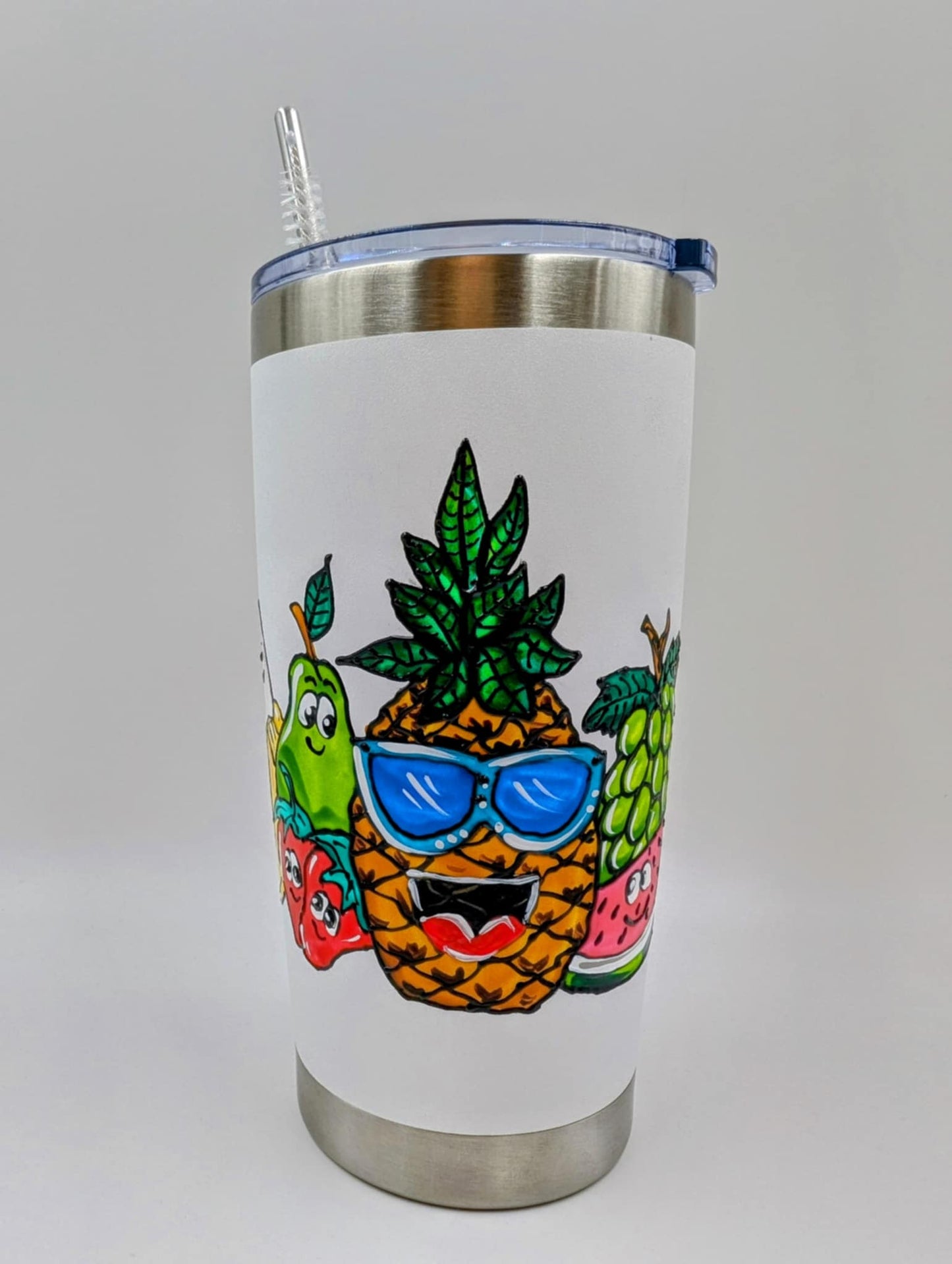 Mug isotherme Salade de fruits colorée & joyeuse– tasse en inox peinte à la main – 20 onces